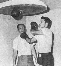 File:Rodolfo Gonzalez with manager Ralph Gilbreath.jpg