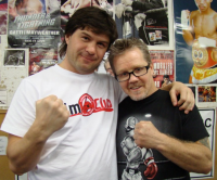 File:Roman Kim & Freddie Roach.PNG