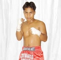 File:RonnieApilado.jpg