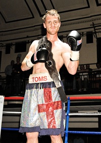 File:Ryantomsyorkhall.jpg