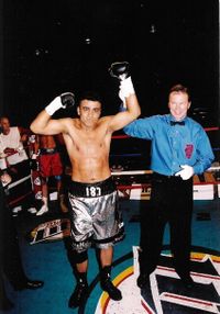 File:SAMMY-MERZA-WINSpro-bout.jpg