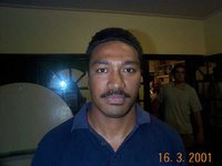 File:Sam Leuii.jpg