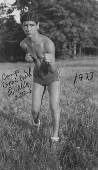 File:Sammy Luftspring 1933.jpg