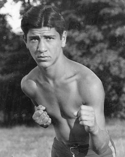 Sammy Luftspring 1933 cropped.jpg