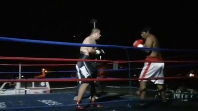 Saul Farah vs. Cesar Mamani 011.jpg