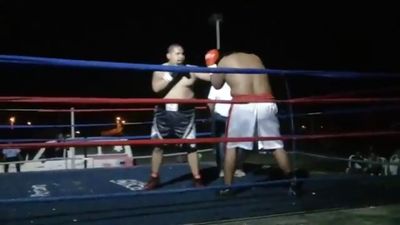 Saul Farah vs. Cesar Mamani 024.jpg