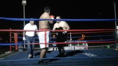 Saul Farah vs. Cesar Mamani 025.jpg