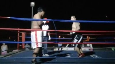 Saul Farah vs. Cesar Mamani 028.jpg