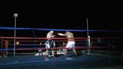 Saul Farah vs. Cesar Mamani 042.jpg