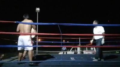 Saul Farah vs. Cesar Mamani 044.jpg