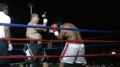 Saul Farah vs. Cesar Mamani 065.jpg