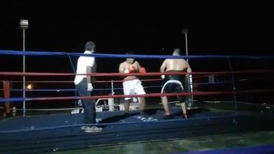 Saul Farah vs. Cesar Mamani 068.jpg