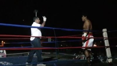 Saul Farah vs. Cesar Mamani 083.jpg