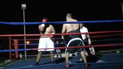 Saul Farah vs. Cesar Mamani 089.jpg