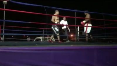 Saul Farah vs. Cesar Mamani 095.jpg