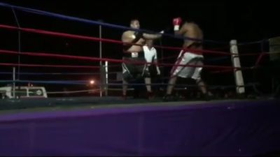 Saul Farah vs. Cesar Mamani 097.jpg