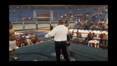 Saul Farah vs. Rosendo Mercado 050.jpg