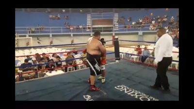 Saul Farah vs. Rosendo Mercado 112.jpg