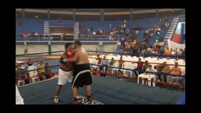 Saul Farah vs. Rosendo Mercado 118.jpg