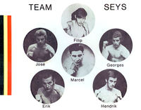 File:Seys Family.jpeg