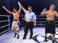 File:Siegereherung Azad azizov wins over Lukasz Janik.jpg