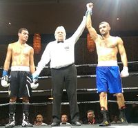 File:Siegerehrung Ali Hussein wins over Jeremy Staycy Benz.jpg