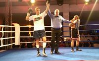 File:Siegerehrung Jan Meiser wins over Ahmed Hammoodi.jpg