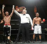 File:Siegerehrung Michael Kannler wins over Fahed Hassan.jpg