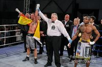 File:Siegerherung Nick Klappert wins over Idiusan Matos.jpg
