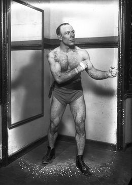 Steve Smith-1908.jpg