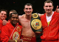 File:Steward Klitschkos 7251524.jpg