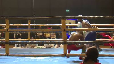 Sule Olagbade vs. Stephen Okine 025.jpg