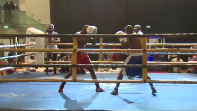 Sule Olagbade vs. Stephen Okine 046.jpg