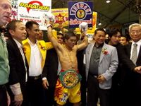 File:Suriyan Por Chokchai.jpg