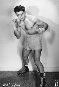 File:Sylvain Usel in Coulommiers.jpeg