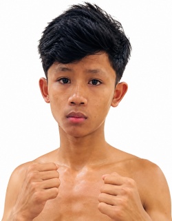 TOUCHPICH PANHA PIC.jpg