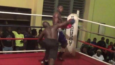 Taiwo Olowu vs. Joseph Adu 046.jpg