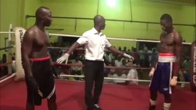 Taiwo Olowu vs. Joseph Adu 068.jpg