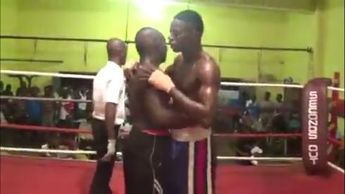 Taiwo Olowu vs. Joseph Adu 073.jpg