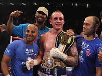 File:Team Groves after DeGale win.jpg