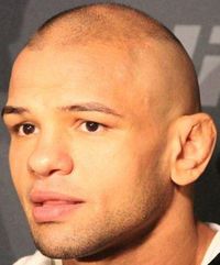 File:Thiago Pitbull.jpg