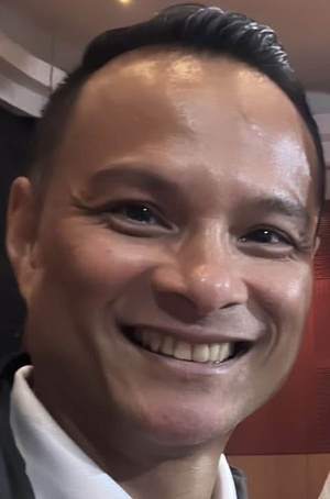 Tom Lambert.jpeg