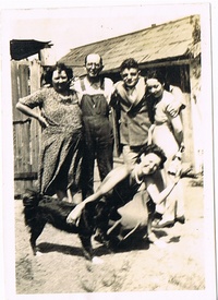 File:Tom Patrick Family.jpg