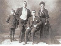File:Tom Sharkey Family.jpg