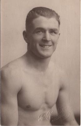 Tommy Barber.jpg