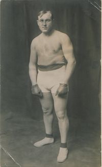 File:Tommy Burns (b2).jpg