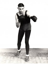 File:Tommy Colteaux.JPG