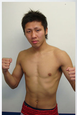 TomoyaKaneshiro.jpg