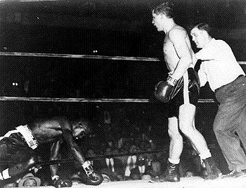 Tony DeMarco vs. Johnny Saxton .Fasan.jpg