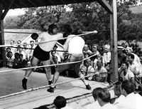 File:Tony Galento . Sparring.1939.jpg